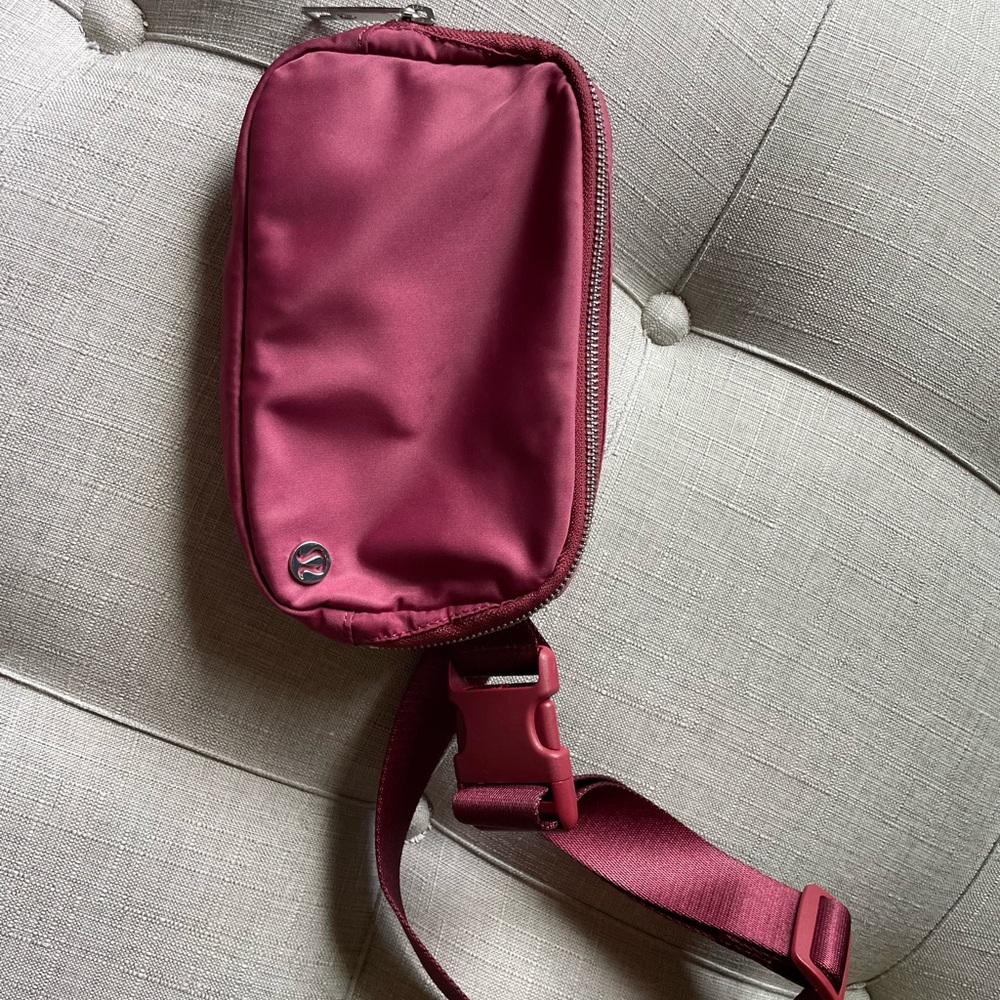 Lululemon Burgundy Crossbody Fanny Bag
